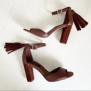 White House Black Market heeled sandals